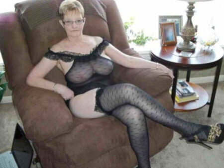 Annonces de MILF et mamans chaudes pour un plan cul